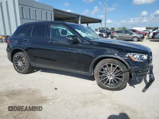 2021 Mercedes-Benz GLC 300 with VIN W1N0G8DB9MV302054, listed as a Copart auction lot 60962465 with 26,709 mi miles and Salvage title. Bid and sale history available at DreamBid. Image 4.