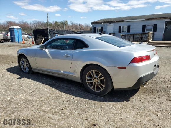 2015 Chevrolet Camaro LS with VIN 2G1FB1E37F9140826, listed as a Copart auction lot 49250295 with 92,675 mi miles and Salvage Title. Bid and sale history available at carsss.com. Image 2.