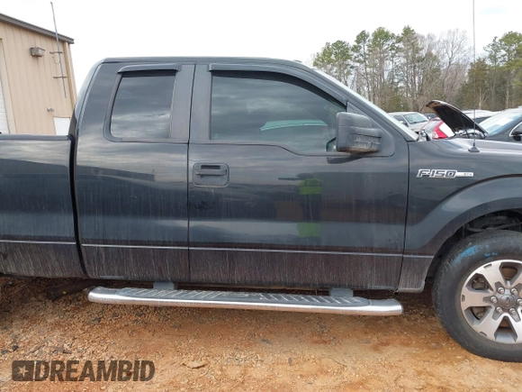 2013 Ford F-150 XL with VIN 1FTFX1CF9DKG19444, listed as a IAAI auction lot 41460656 with 186,309 mi miles. Bid and sale history available at carsss.com. Image 13.