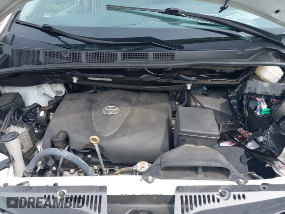 2020 Toyota Sienna XLE Auto Access Seat with VIN 5TDYZ3DC3LS048818, listed as a IAAI auction lot 42249209 with 34,812 mi miles and . Bid and sale history available at DreamBid. Image 10.