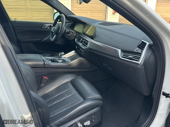 2020 BMW X6 M50i with VIN 5UXCY8C03L9B98266, listed as a Copart auction lot 54259735 with 44,544 mi miles and Clean Title. Bid and sale history available at carsss.com. Image 5.