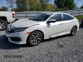 2017 Honda Civic EX z VIN 19XFC2F70HE204012, wystawiony jako Copart lot #51384015 z przebiegiem 136 431 mil mil oraz Szkoda całkowita • Salvage title. Historia ofert i sprzedaży dostępna na DreamBid. Obrazek 1.