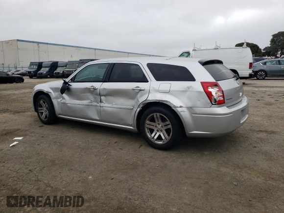 2006 Dodge Magnum z VIN 2D4FV47T96H122432, wystawiony jako Copart lot #73424564 z przebiegiem 188 568 mil mil oraz Szkoda całkowita • Salvage title. Historia ofert i sprzedaży dostępna na DreamBid. Obrazek 2.