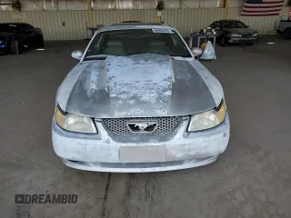 2002 Ford Mustang GT Deluxe with VIN 1FAFP42XX2F123530, listed as a Copart auction lot 60904235 with Not provided miles and Clean title. Bid and sale history available at DreamBid. Image 5.