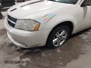 2008 Dodge Avenger SXT with VIN 1B3LC56K98N282097, listed as a IAAI auction lot 41380832 with 220,631 mi miles. Bid and sale history available at carsss.com. Image 6.