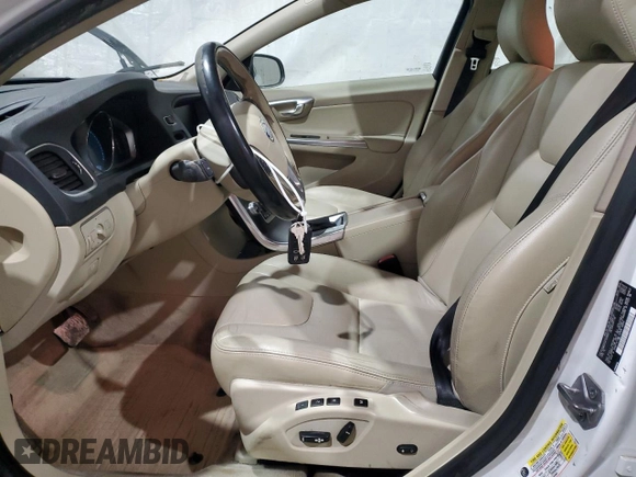 2015 Volvo S60 T5 Drive-E Premier with VIN YV126MFK4F1348663, listed as a Copart auction lot 49126455 with 113,386 mi miles and Clean Title. Bid and sale history available at carsss.com. Image 7.