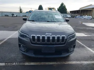 2020 Jeep Cherokee Altitude with VIN 1C4PJLLB8LD547900, listed as a IAAI auction lot 41406847 with 1 mi miles. Bid and sale history available at carsss.com. Image 11.