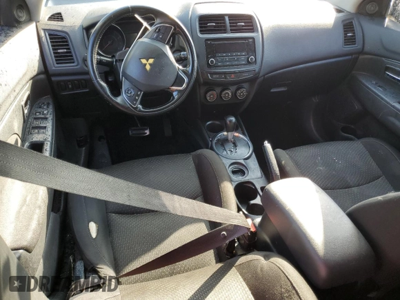 2016 Mitsubishi Outlander ES z VIN JA4AP3AU2GZ064690, wystawiony jako Copart lot #57950975 z przebiegiem Nie podano mil oraz Czysty tytuł • Clean title. Historia ofert i sprzedaży dostępna na DreamBid. Obrazek 8.