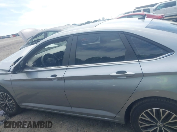 2020 Volkswagen Jetta S with VIN 3VWCB7BU3LM003750, listed as a IAAI auction lot 42259811 with 34,418 mi miles and . Bid and sale history available at DreamBid. Image 14.