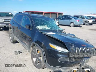 2017 Jeep Cherokee Latitude with VIN 1C4PJLCB1HW549709, listed as a IAAI auction lot 40443533 with Not Provided miles and . Bid and sale history available at DreamBid. Image 1.