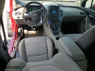2015 Chevrolet Volt with VIN 1G1RA6E47FU110217, listed as a Copart auction lot 48673245 with 31,668 mi miles and Salvage Title. Bid and sale history available at carsss.com. Image 8.