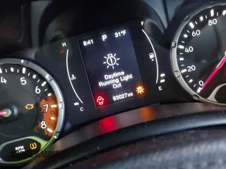 2015 Jeep Renegade Latitude with VIN ZACCJBBT2FPB22309, listed as a IAAI auction lot 41451716 with 93,027 mi miles and . Bid and sale history available at DreamBid. Image 7.