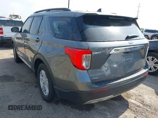 2024 Ford Explorer XLT z VIN 1FMSK7DHXRGA36466, wystawiony jako IAAI lot #42077049 z przebiegiem 8 634 mil mil oraz . Historia ofert i sprzedaży dostępna na DreamBid. Obrazek 3.