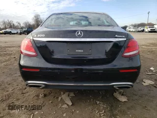 2018 Mercedes-Benz E-Class E 300 with VIN WDDZF4KB0JA485642, listed as a Copart auction lot 64412002 with 25,100 mi miles. Bid and sale history available at carsss.com. Image 6.