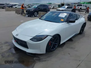 2024 Nissan Z Performance with VIN JN1BZ4BH1RM361447, listed as a IAAI auction lot 41903275 with 9,574 mi miles and . Bid and sale history available at DreamBid. Image 17.
