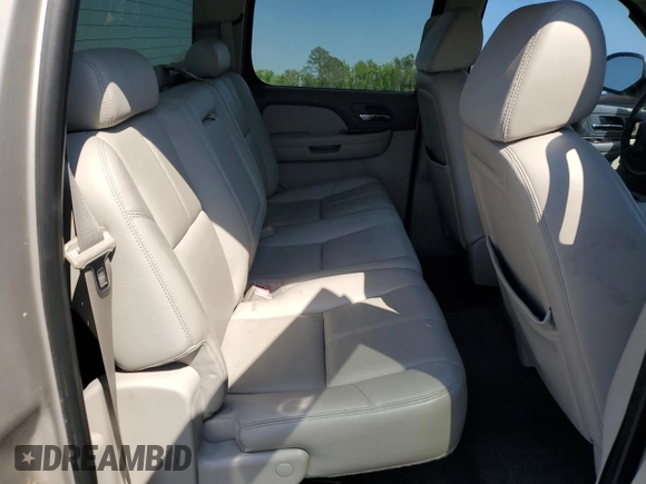 2008 GMC Sierra 1500 SLE1 z VIN 2GTEC130481194613, wystawiony jako Copart lot #52789285 z przebiegiem 176 815 mil mil oraz Szkody całkowita. Historia ofert i sprzedaży dostępna na DreamBid. Obrazek 10.