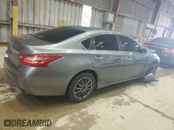 2018 Nissan Altima SV with VIN 1N4AL3AP7JC167860, listed as a Copart auction lot 51068915 with 171,085 mi miles and Salvage Title. Bid and sale history available at DreamBid. Image 3.