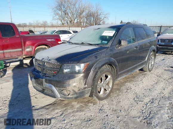 2016 Dodge Journey Crossroad Plus z VIN 3C4PDCGB0GT165975, wystawiony jako IAAI lot #41368904 z przebiegiem 101 835 mil mil oraz . Historia ofert i sprzedaży dostępna na DreamBid. Obrazek 2.