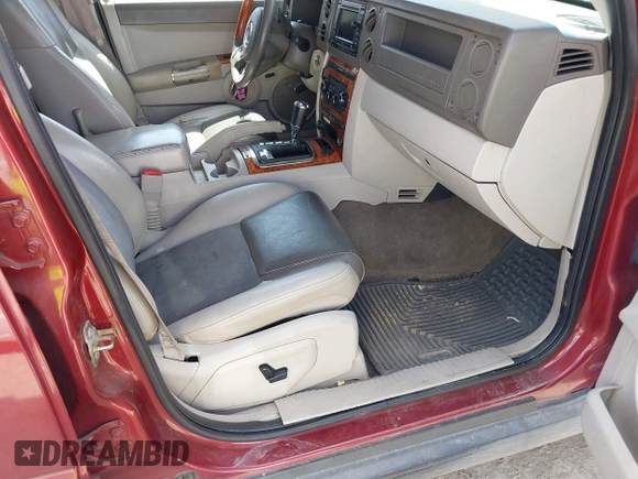 2007 Jeep Commander Overland with VIN 1J8HG68257C658874, listed as a IAAI auction lot 41738794 with 236,096 mi miles and . Bid and sale history available at DreamBid. Image 5.