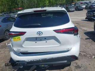 2023 Toyota Highlander L z VIN 5TDKDRAH2PS030453, wystawiony jako IAAI lot #39200860 z przebiegiem 44 691 mil mil oraz . Historia ofert i sprzedaży dostępna na DreamBid. Obrazek 16.