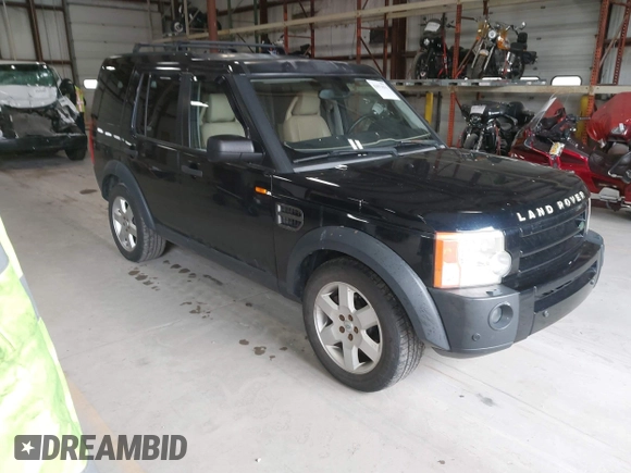 2006 Land Rover LR3 HSE with VIN SALAG25436A373228, listed as a IAAI auction lot 42073611 with 206,721 mi miles. Bid and sale history available at carsss.com. Image 1.