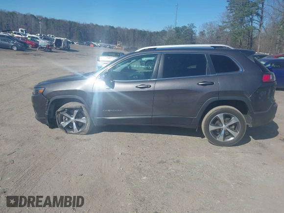 2020 Jeep Cherokee Limited with VIN 1C4PJLDB2LD538348, listed as a IAAI auction lot 41700016 with 155,163 mi miles. Bid and sale history available at carsss.com. Image 14.