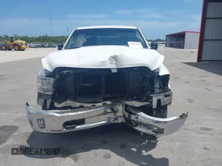 2015 Ram 1500 Lone Star z VIN 1C6RR6LT3FS640083, wystawiony jako IAAI lot #42096590 z przebiegiem 150 536 mil mil oraz . Historia ofert i sprzedaży dostępna na DreamBid. Obrazek 12.