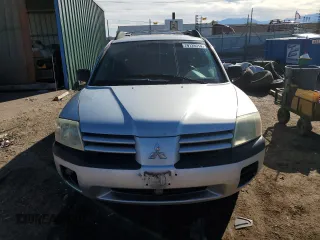2004 Mitsubishi Endeavor LS with VIN 4A4MN21S54E058976, listed as a Copart auction lot 79128914 with 253,697 mi miles and Salvage Title. Bid and sale history available at carsss.com. Image 5.