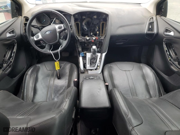 2012 Ford Focus Titanium with VIN 1FAHP3N20CL347394, listed as a Copart auction lot 45231225 with NaN miles and Clean Title. Bid and sale history available at carsss.com. Image 8.