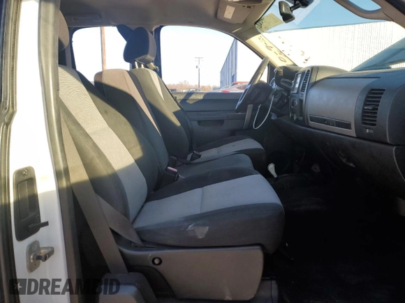 2007 Chevrolet Silverado 1500 LTZ with VIN 2GCEC19J771619899, listed as a Copart auction lot 82146584 with 295,538 mi miles and Non Repairable. Bid and sale history available at carsss.com. Image 7.