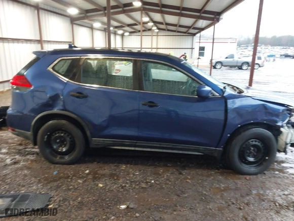 2017 Nissan Rogue S with VIN KNMAT2MT0HP609202, listed as a IAAI auction lot 41562063 with 185,093 mi miles. Bid and sale history available at carsss.com. Image 14.