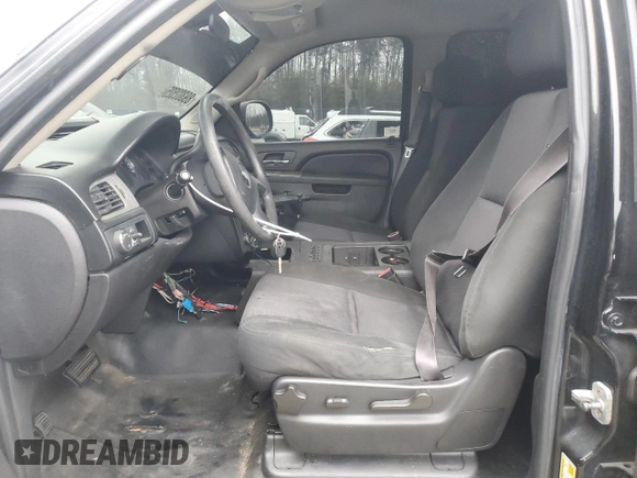 2013 Chevrolet Tahoe Commercial с VIN 1GNLC2E06DR254460, выставлен на аукционе Copart как лот 89302525 с пробегом 140 041 миль миль и Списание • Salvage title. История ставок и продаж доступна на DreamBid. Изображение 7.