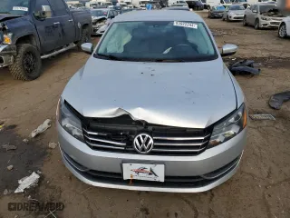 2015 Volkswagen Passat 1.8T Wolfsburg Ed with VIN 1VWAT7A36FC050547, listed as a Copart auction lot 83922244 with 82,191 mi miles and Salvage Title. Bid and sale history available at carsss.com. Image 5.