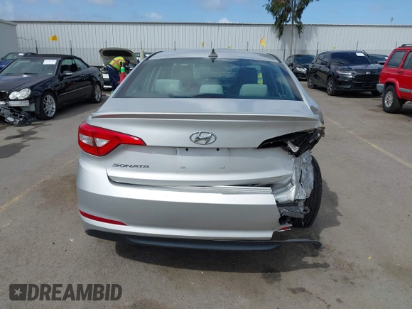 2016 Hyundai Sonata 2.4L with VIN 5NPE24AF2GH290569, listed as a IAAI auction lot 41937016 with 113,756 mi miles and . Bid and sale history available at carsss.com. Image 16.
