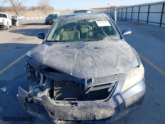 2007 Toyota Camry CE with VIN JTNBE46K573024650, listed as a IAAI auction lot 41758246 with 246,501 mi miles. Bid and sale history available at carsss.com. Image 12.