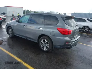 2020 Nissan Pathfinder S with VIN 5N1DR2AN0LC615921, listed as a IAAI auction lot 41932744 with 124,890 mi miles. Bid and sale history available at carsss.com. Image 3.