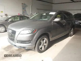 2015 Audi Q7 Premium Plus с VIN WA1LGAFE9FD025864, выставлен на аукционе IAAI как лот 42490868 с пробегом 67 739 миль миль и . История ставок и продаж доступна на DreamBid. Изображение 2.