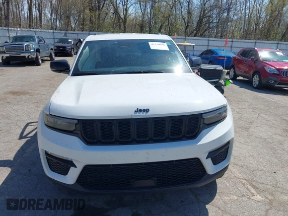 2024 Jeep Grand Cherokee Limited with VIN 1C4RJHBG5R8600766, listed as a IAAI auction lot 42110938 with 13,188 mi miles and . Bid and sale history available at DreamBid. Image 12.