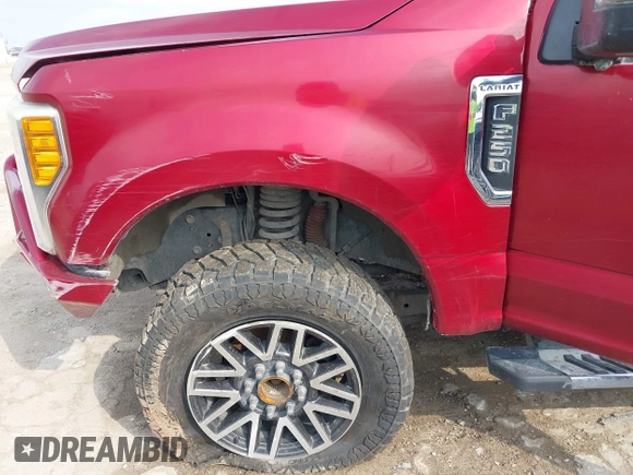 2017 Ford Super Duty F-250 SRW Lariat with VIN 1FT7W2B65HED25087, listed as a IAAI auction lot 42117125 with 122,369 mi miles. Bid and sale history available at carsss.com. Image 6.