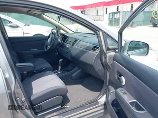2008 Nissan Versa S with VIN 3N1BC11E88L462467, listed as a IAAI auction lot 42560860 with 125,230 mi miles and . Bid and sale history available at DreamBid. Image 5.