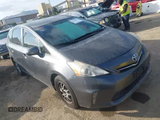 2012 Toyota Prius Two z VIN JTDZN3EU4C3089743, wystawiony jako IAAI lot #41456461 z przebiegiem 283 945 mil mil oraz . Historia ofert i sprzedaży dostępna na DreamBid. Obrazek 1.