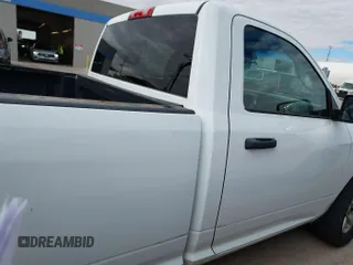2019 Ram 1500 Tradesman с VIN 3C6JR6DT0KG560768, выставлен на аукционе IAAI как лот 42835356 с пробегом 115 811 миль миль и . История ставок и продаж доступна на DreamBid. Изображение 10.