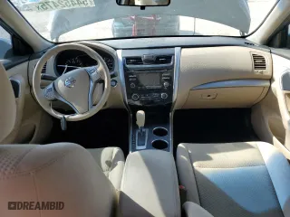 2015 Nissan Altima 2.5 S with VIN 1N4AL3AP3FC120171, listed as a Copart auction lot 54452475 with 118,062 mi miles and Clean Title. Bid and sale history available at carsss.com. Image 8.