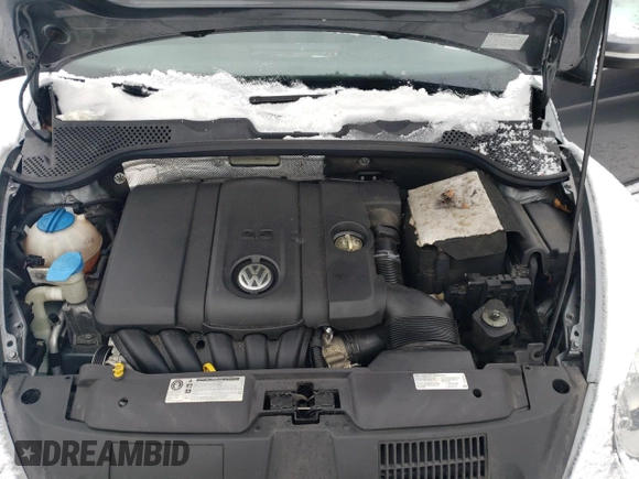 2014 Volkswagen Beetle 2.5L w/Sun with VIN 3VWJP7AT0EM608328, listed as a Copart auction lot 86209494 with 118,767 mi miles and Clean Title. Bid and sale history available at DreamBid. Image 11.