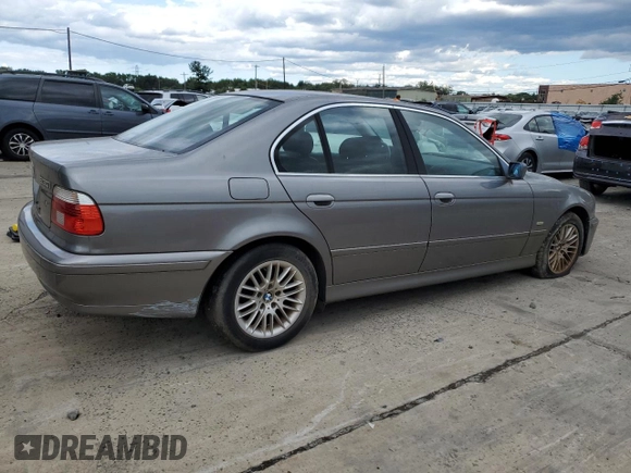 2002 BMW 5 Series 530iA with VIN WBADT634X2CK25809, listed as a Copart auction lot 68478904 with 0 mi miles and Clean Title. Bid and sale history available at carsss.com. Image 3.