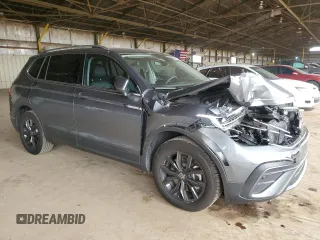 2024 Volkswagen Tiguan SE with VIN 3VVNB7AX3RM114137, listed as a Copart auction lot 53078155 with 11,848 mi miles and Salvage Title. Bid and sale history available at DreamBid. Image 4.
