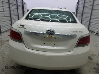 2010 Buick LaCrosse with VIN 1G4GB5GG5AF158109, listed as a Copart auction lot 72920344 with 118,417 mi miles and Non repairable. Bid and sale history available at DreamBid. Image 6.