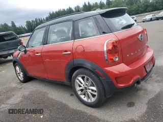 2014 MINI Countryman S with VIN WMWZC3C53EWP25410, listed as a Copart auction lot 62900915 with 122,088 mi miles and Clean title. Bid and sale history available at DreamBid. Image 2.