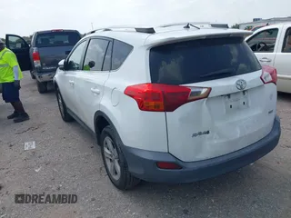 2013 Toyota RAV4 XLE with VIN 2T3WFREV1DW033527, listed as a IAAI auction lot 42632199 with 183,273 mi miles and . Bid and sale history available at DreamBid. Image 3.