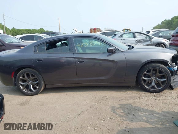 2015 Dodge Charger SXT with VIN 2C3CDXHGXFH897395, listed as a IAAI auction lot 42383907 with 145,334 mi miles and . Bid and sale history available at DreamBid. Image 13.